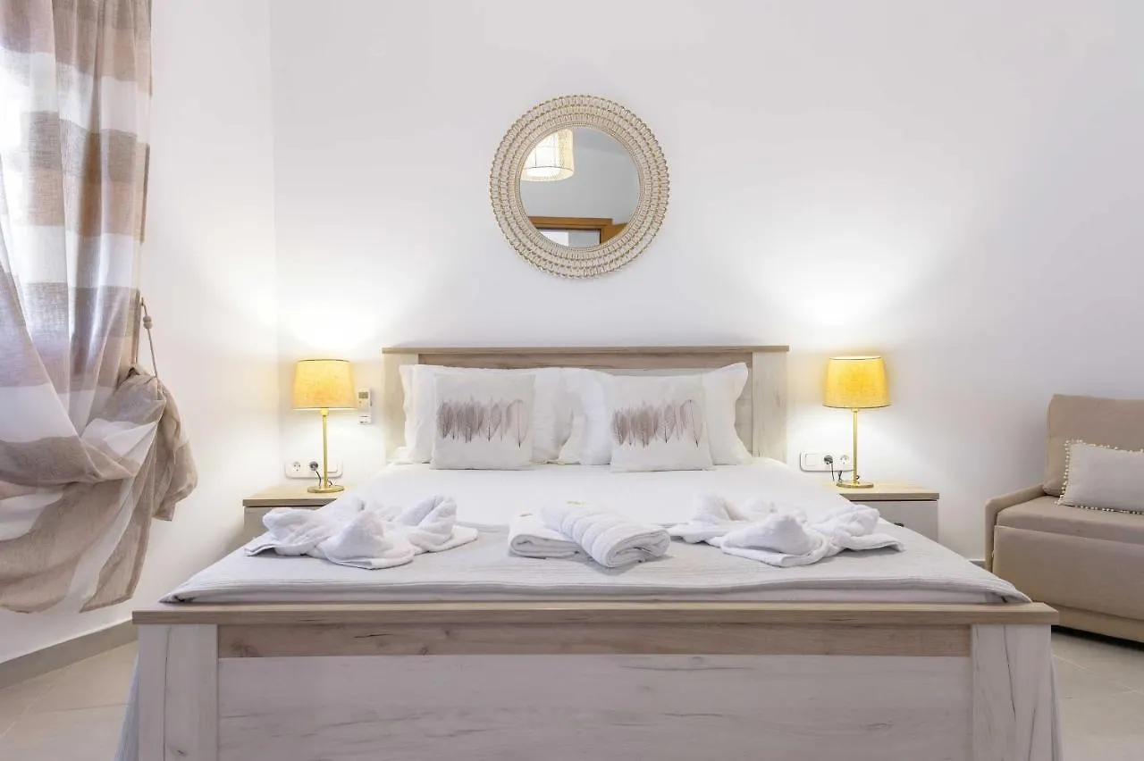 Aparthotel Komitsa Luxury Apartments Nea Roda